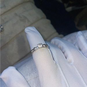 White gold diamond ring size 7